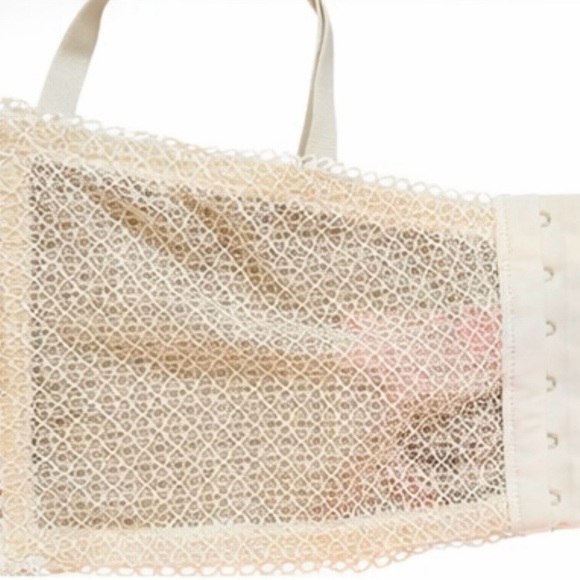 VICTORIA’S SECRET‎ Women’s Lace Bustier Corset Bra Ivory Scalloped Floral 36C - Picture 6 of 11